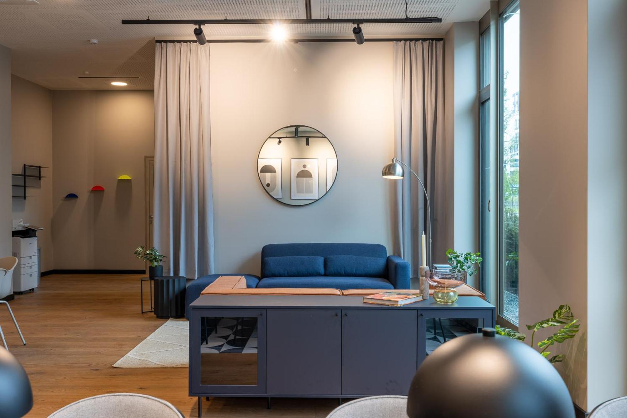 The Base Munich Hotel Ngoại thất bức ảnh